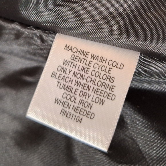 Madison Leopard Puffer Vest - Picture 4 of 14